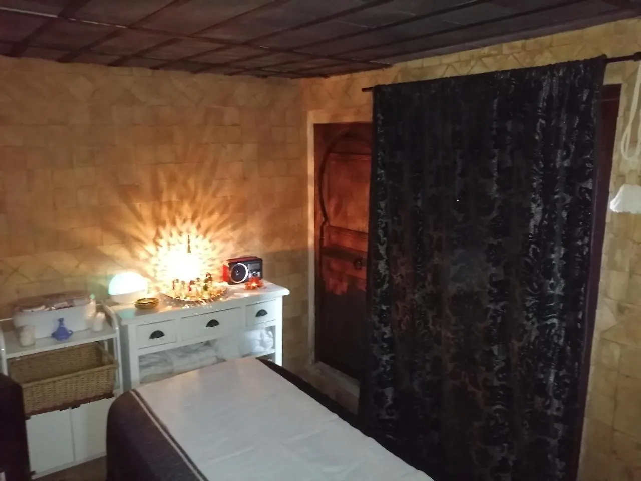 Les Bains De Fez Tara Bed & Breakfast 0*, Fes
