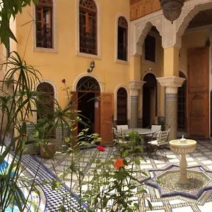  Guest house Layalina